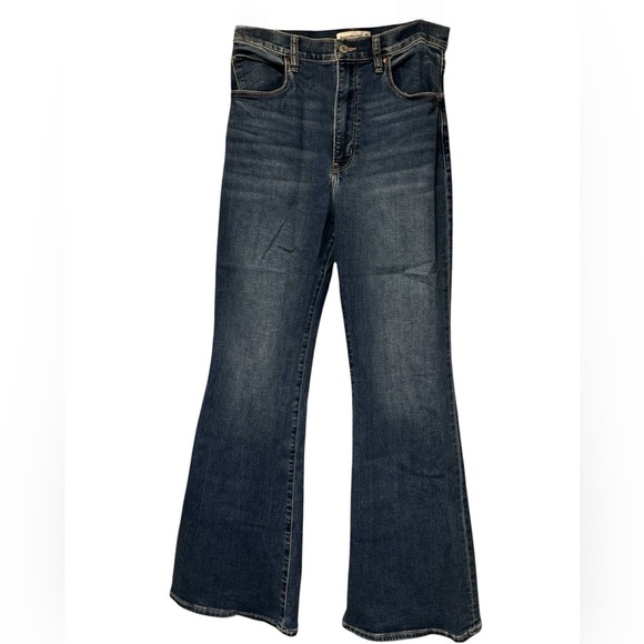 Abercrombie & Fitch Denim - Abercrombie & Fitch Blue Denim Size 30 Ultra High Rise Flare Wide Leg Jeans